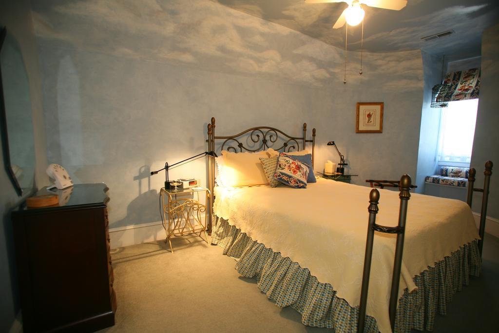 C.W. Worth House Bed And Breakfast Wilmington Habitación foto