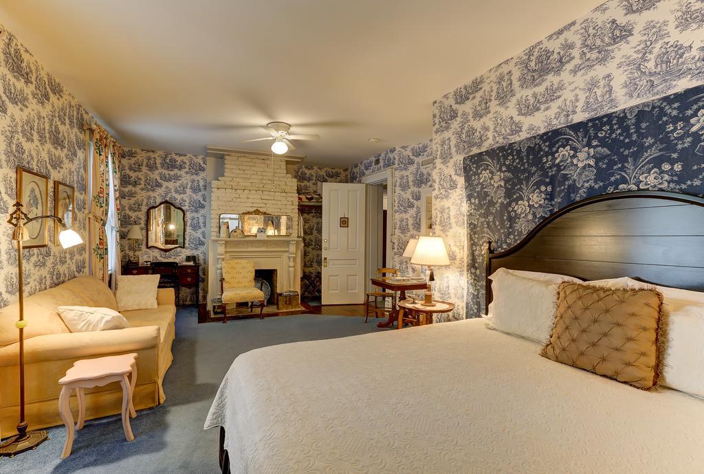 C.W. Worth House Bed And Breakfast Wilmington Habitación foto
